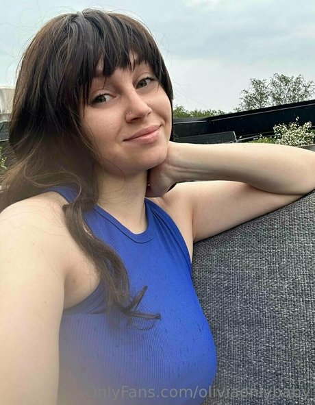 oliviaonlybaby Quick model image