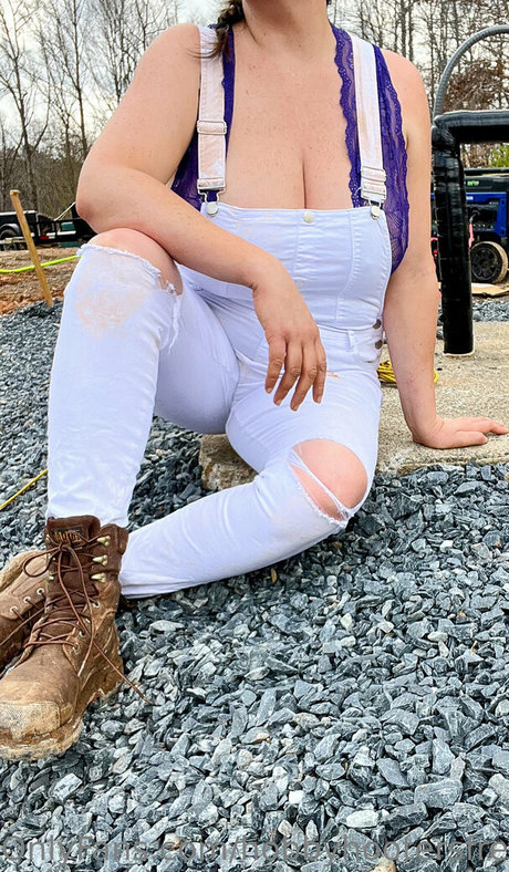 blonde yoga onlyfans perfect images