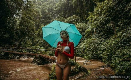 chloe rr art star photo