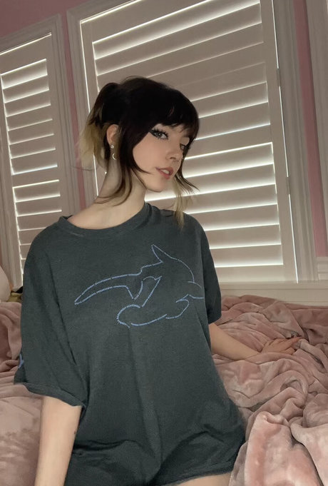 emiki28 perfect pornstar images