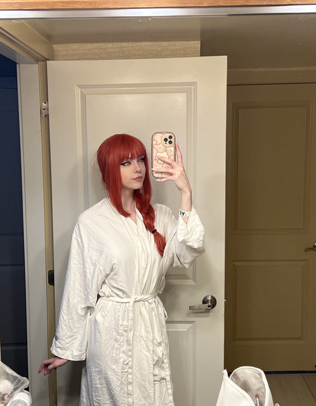 emiki28 pornstar exclusive picture