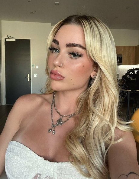 latino onlyfans beautiful nude img