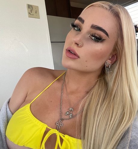 unknown onlyfans naked photo