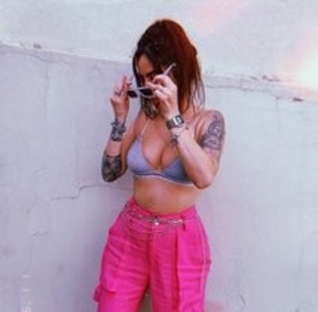 Fernanda Kalyne sexy model picture