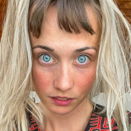 titiparadiseloverfree model hot photos