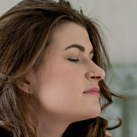 veeraaliisafree nice actress pics