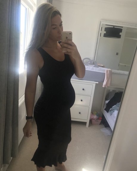 Emily Rose Ross pornstar naked images