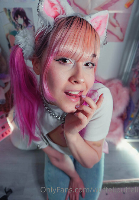 wuffelipuffelifree pornographic model gallery