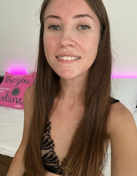 Elina re vip erotic star archive