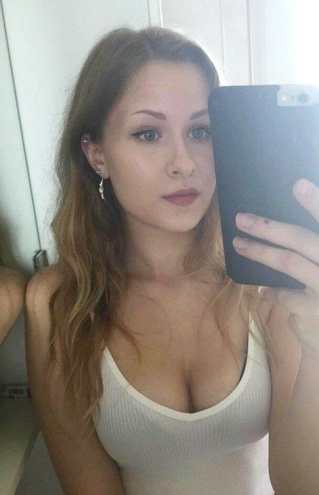 yaboielina model exclusive gallery