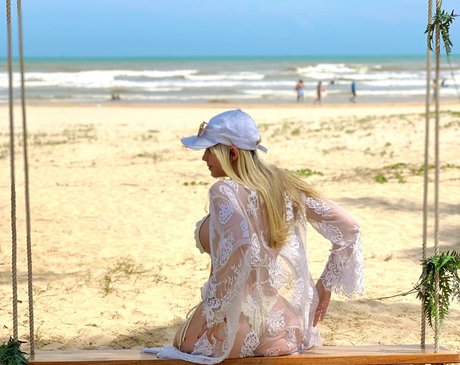 Isa Sudati erotic pornstar galleries