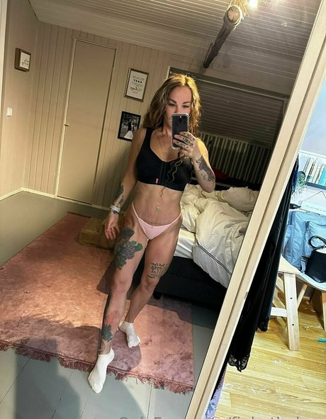 gay onlyfans adult img