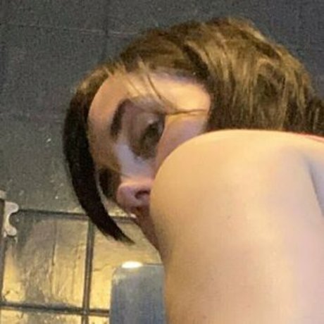 rosefinchgirl pornstar adult photo