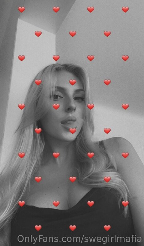 swegirlmafia star hot picture