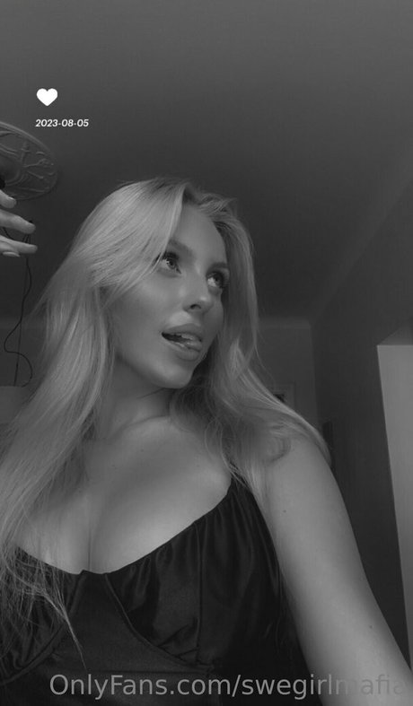 swegirlmafia nudes model photos