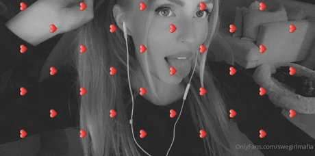 swegirlmafia model adult pic