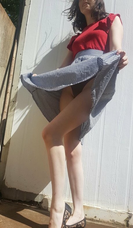 LylacDoll perfect pornstar picture