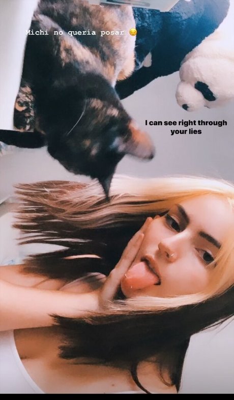 _carlaperezz star adult gallery