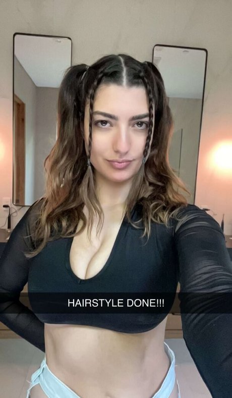 Rachel Levin hd actress images