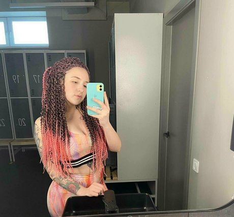 nataly queen adult star archive