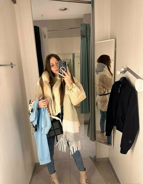 katyasun model perfect photo