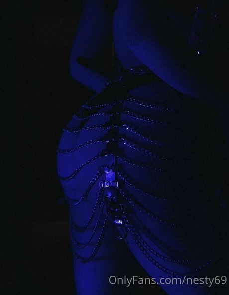 nesty69 hd model picture