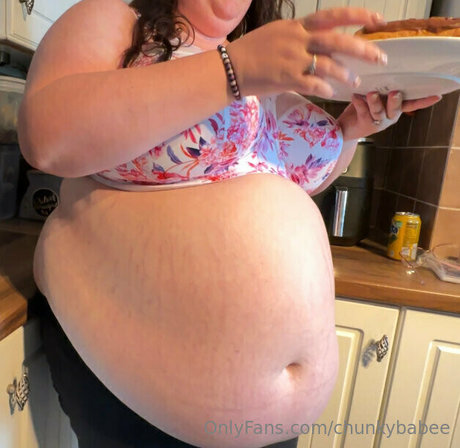 big tits curvy onlyfans nude photo