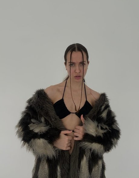 Its tatyan sexy actress pics