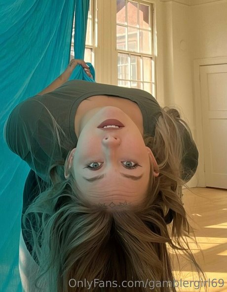 gamblergirl69 model xxx photo
