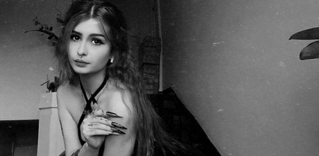 selenophiliaa perfect actress pictures