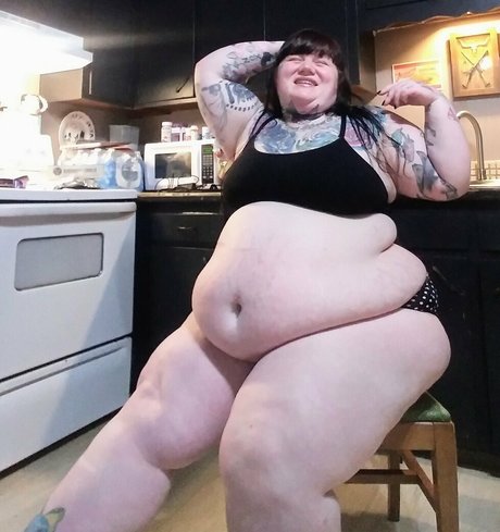 pretty ebony onlyfans hd images