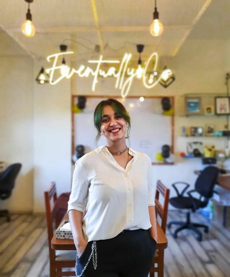 anxious sifigshid model beautiful gallery