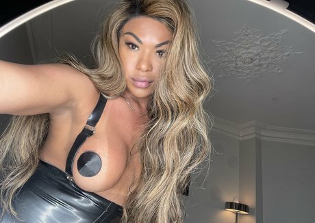 Walleskafelix_ pornstar top picture