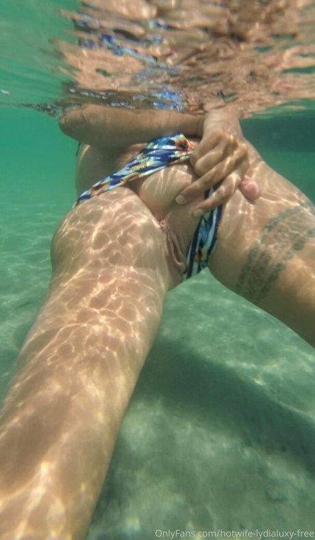 woodsman wife sex actress pic