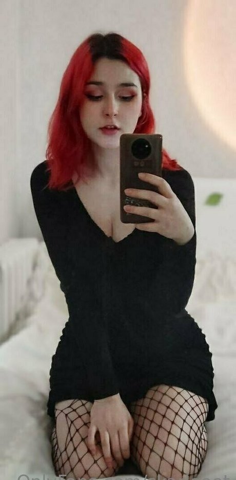 skarleeet pretty pornstar archive