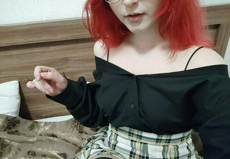 skarleeet beautiful model pictures