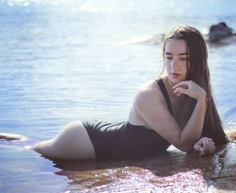 MissMikkaa adult star galleries