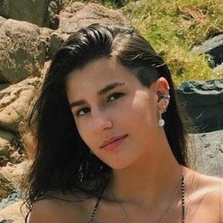 Beatriz Neuman star high quality picture