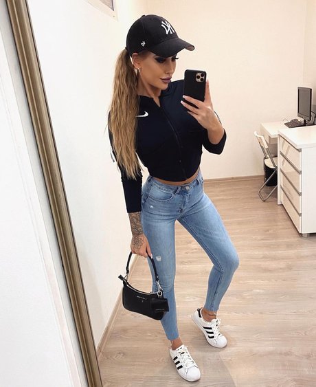 standing fuck onlyfans erotic pics