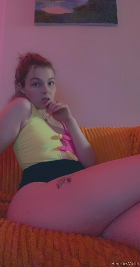 hereliesviolet free actress photo