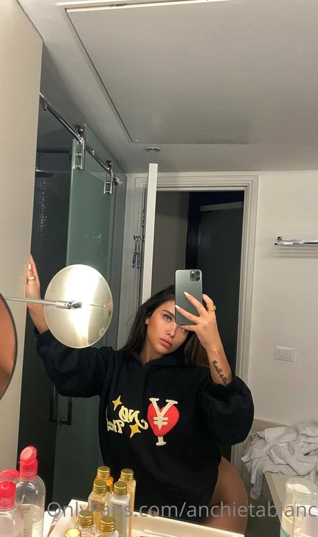 Bianca Anchieta exclusive actress picture