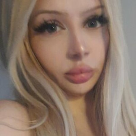 dasxadoll erotic model picture