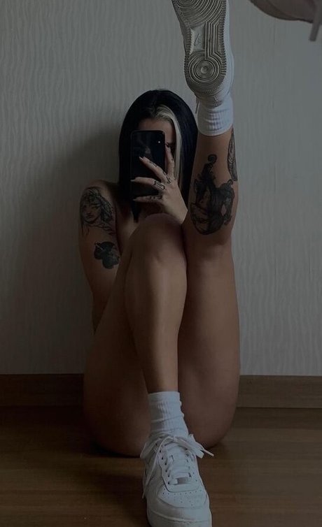 Pelinay Igit pornstar sex img