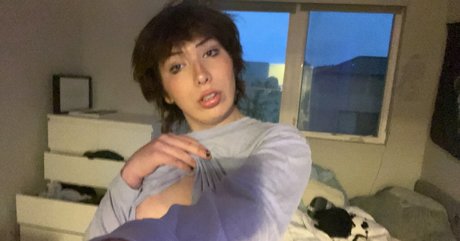 theiconicashley erotic actress galleries