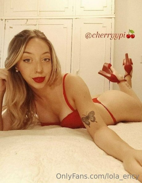 lola ency model art galleries