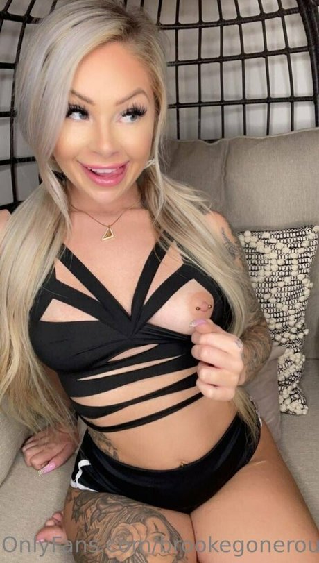 brookegonerouge art model pictures