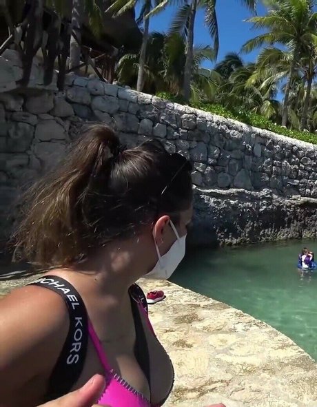 Sunaika Bruna erotic actress picture