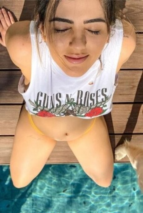 Sunaika Bruna pretty actress pics