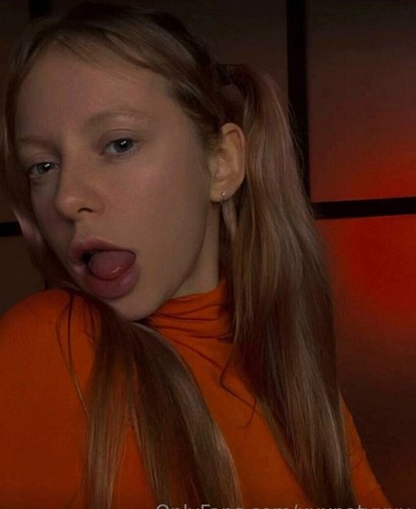 xxxnatyxxx porn model img