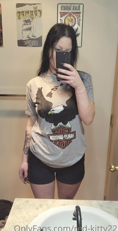 red kitty22 model free photo